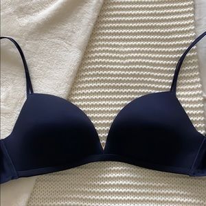 VS Navy Wireless T-shirt Bra